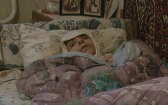 В Запорожской области в общежитии умирает брошенная бабушка (ВИДЕО)
