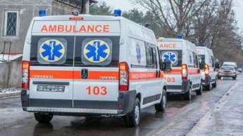Пропусти скорую – помоги спасти жизнь: медики обратились к украинским водителям