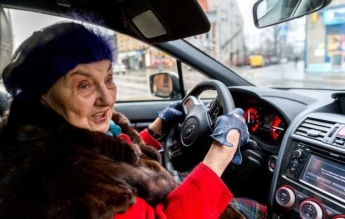 Медосмотр по-новому сделает украинских водителей пешеходами