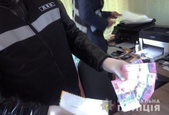 В Запорожской области следователю предложили взятку в 10 тысяч гривен (ФОТО)