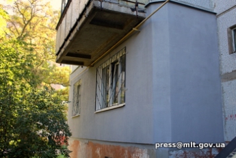 Комиссия проверила, как в Мелитополе семьи АТОшников бюджетные деньги на ремонт жилья использовали (фото)