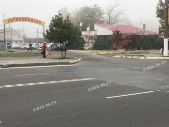 Скандальный пешеходный переход в Мелитополе закрасили (фото)