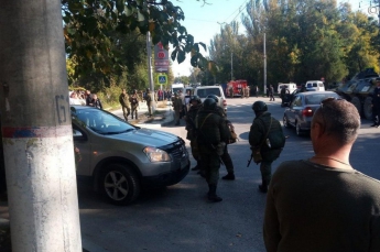 В момент теракта в керченском колледже произошла перестрелка между ФСБ и группой спецназа — «ИС-Крым»