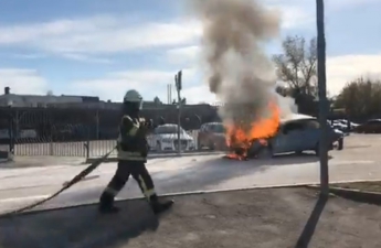 Стали известны подробности возгорания авто на запорожской Набережной - ВИДЕО