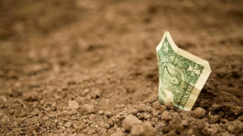 Курс доллара в Украине стремительно растет