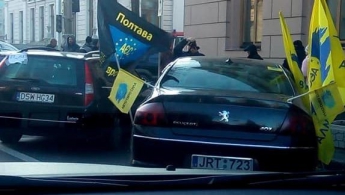 В столице транспортный коллапс: снова протестуют “евробляхеры” (Фото, видео)