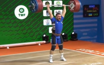 Украинец Чумак выиграл серебро чемпионата мира по тяжелой атлетике