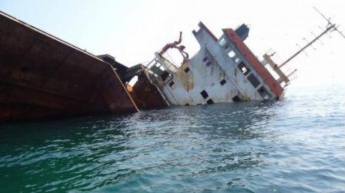 Российский корабль утонул у Камчатки, моряки пропали