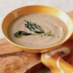 Баклажановий крем-суп: корисна і смачна страва
