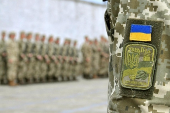 Запорожских военнообязанных не выпустят за границу без разрешения
