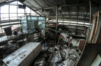 СМИ выдали фейк с ужасами заброшенного здания СЭС (фото)