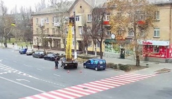 Зачем в Мелитополе с центральной улицы флаги Украины сняли
