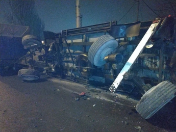 Стали известны подробности аварии с КамАЗом в спальном районе Запорожья (фото)