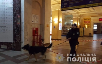 В Одессе из-за сумки эвакуировали железнодорожный вокзал