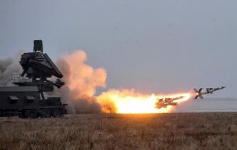 Украина провела стрельбы ракетами Нептун и С-125 (фото)