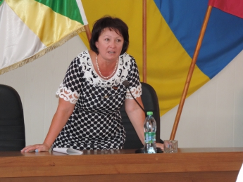 Мелитопольская оппозиционерка грозит судом мэру и секретарю горсовета (видео)
