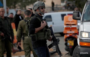 В Израиле палестинец застрелил двух военных (фото)