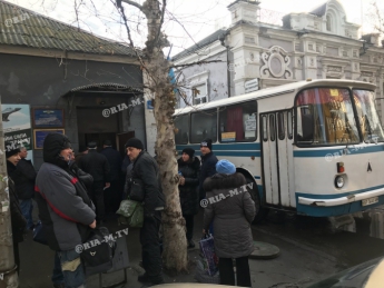 В рамках военного положения Мелитопольский военкомат отправил 300 человек на учения (видео)