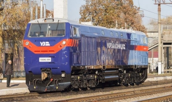 Железнодорожники оценили американский тепловоз Тризуб, который поступил в депо Мелитополя