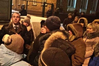 В Харькове из школы массово уволились учителя. Видео