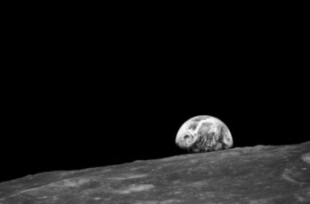 Сенсационное исследование: Луна угрожает жизни на Земле