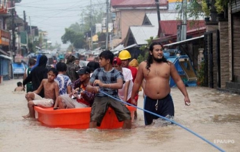 Шторм на Филиппинах: число жертв превысило 60 человек