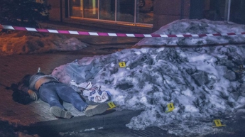 В центре Киева жестоко убили мужчину (видео)