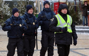 На Рождество Киев охраняет тысяча полицейских