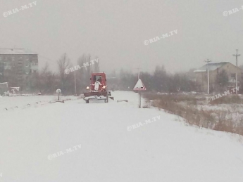 Выехать в сторону Семеновки невозможно из-за снегопада (фото, видео)