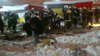В Харькове обрушилось недостроенное здание, есть пострадавшие