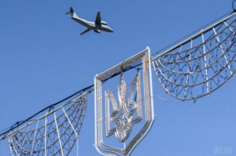 Над Украиной запретили полеты: подробности резонансного решения