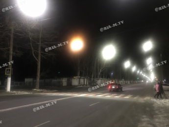 В Мелитополе на опасных переходах установили светофоры (фото)