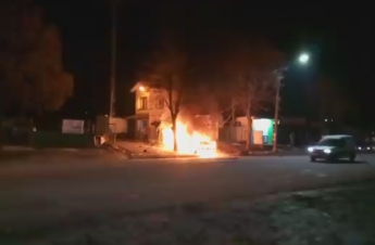 Появились подробности инцидента со сгоревшей легковушкой в Запорожье (Фото)