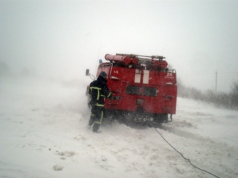В Запорожской области застряли 3 грузовика