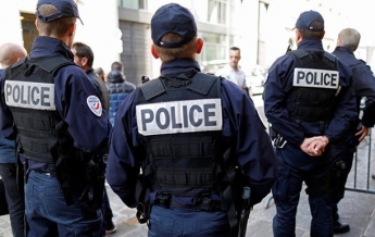 Во Франции напали на тюремный конвой и "отбили" заключенного
