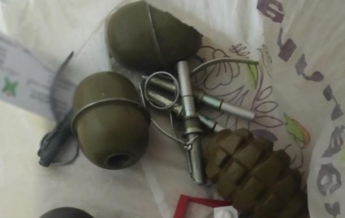 В Киеве пьяный мужчина пытался продать гранаты