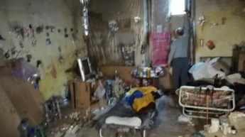 В Одессе люди 20 лет не выходили из квартиры (фото)