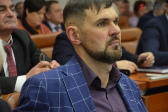 Запорожский депутат задекларировал сбережения почти на миллион гривен