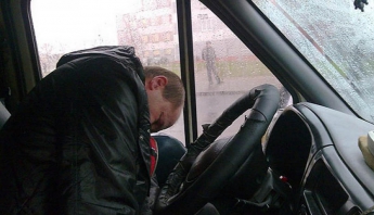 В Запорожье судили маршрутчика-наркомана, уснувшего за рулем