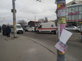 В Запорожье произошло ДТП с полицейским «Приусом», – ФОТО