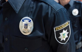 В Одессе мужчина с металлической трубой ограбил АЗС – СМИ