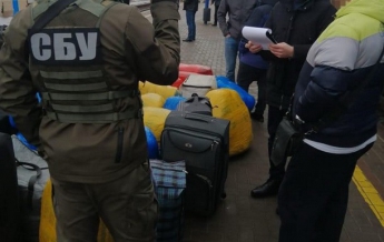 Сумских таможенников задержали за контрабанду из РФ