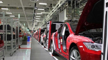 Китай выдал Tesla кредит на строительство завода