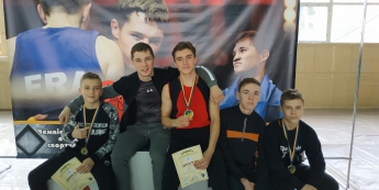 Мелитопольцы стали победителями Чемпионата Украины по савату (фото)