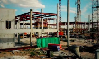 Строительство нового терминала запорожского аэропорта сняли с высоты птичьего полета (Видео)