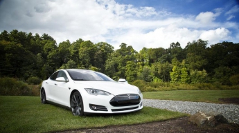 Маск опубликовал фото будущего пикапа Tesla