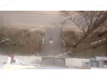 Стали появляться первые подробности о парне, который в Мелитополе прыгнул с 8 этажа (фото)