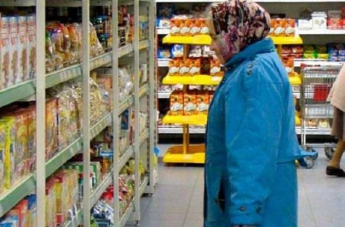 Украинцы стали тратить меньше денег на еду