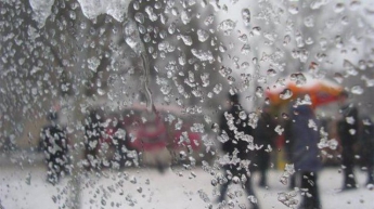 Погода в Украине: синоптики обещают мокрый снег и похолодание