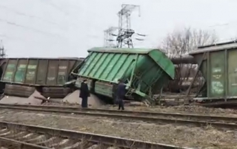 В Киеве на железной дороге произошла авария (видео)